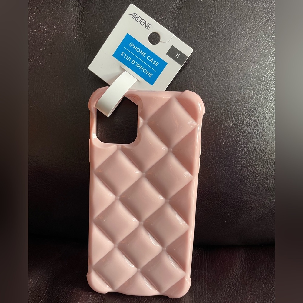 ARDENE Quilted Pink Jelly IPhone 11 case NWT $11